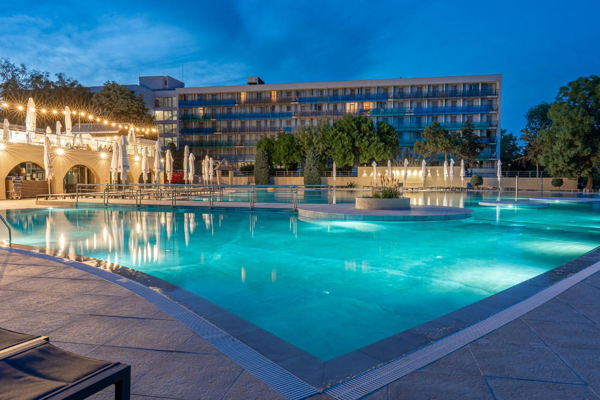 Safir Blue Resort Saturn Extérieur photo