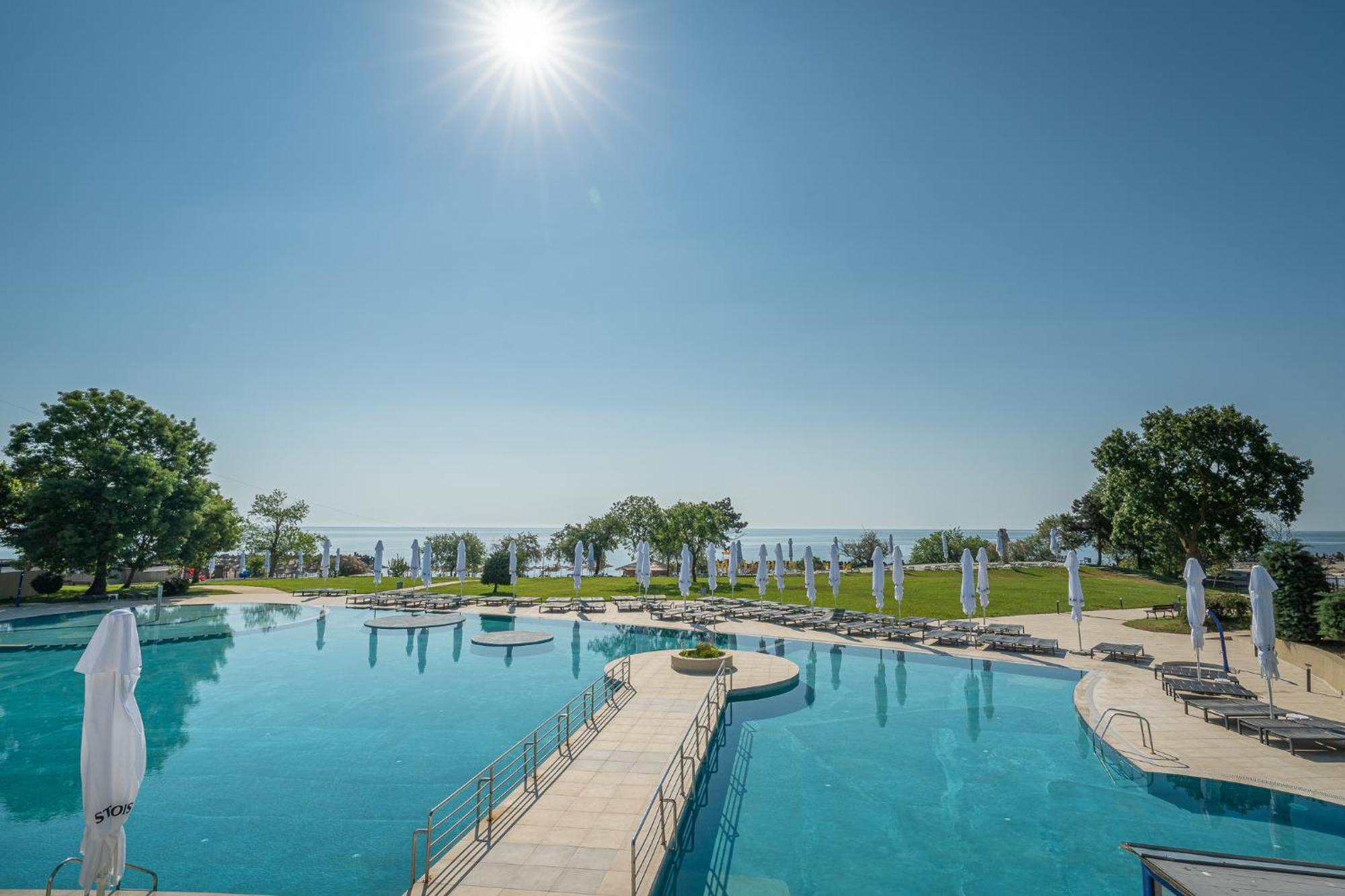 Safir Blue Resort Saturn Extérieur photo